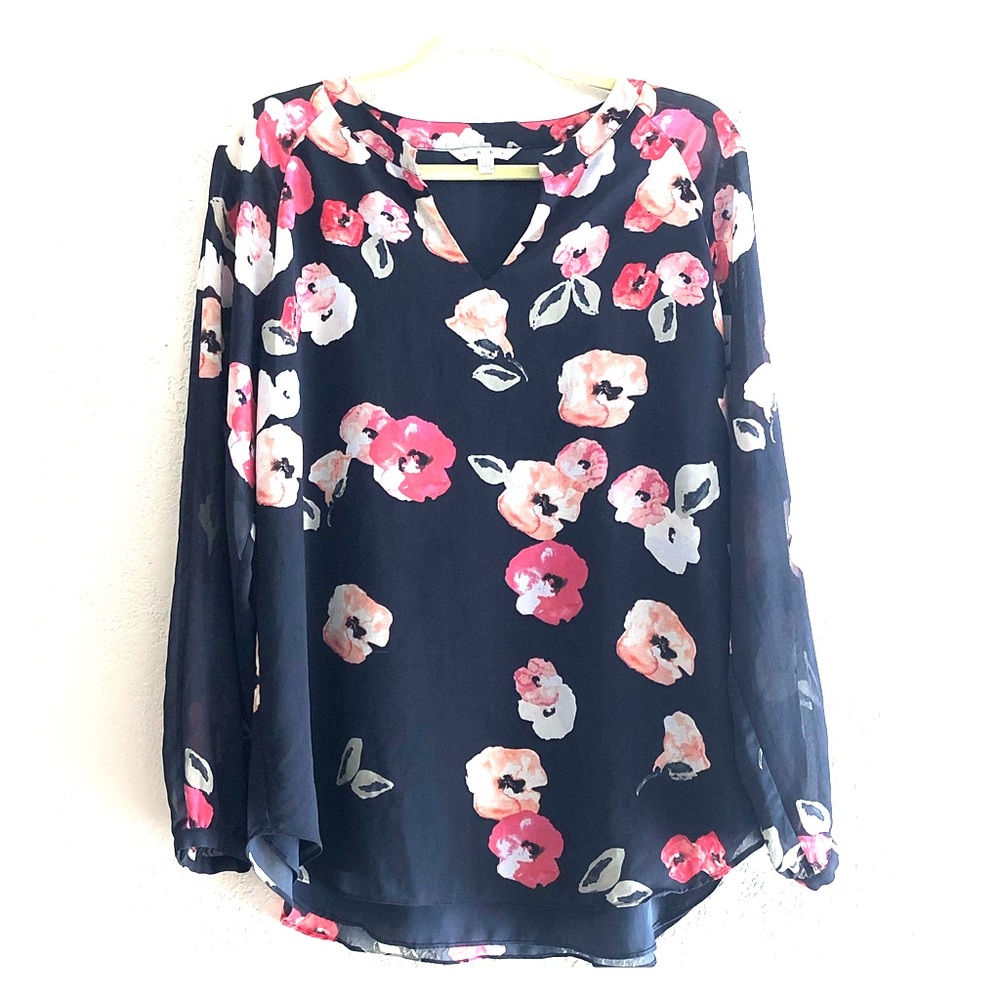 SALE ⚡️CAbi floral long sleeved blouse Size Large
